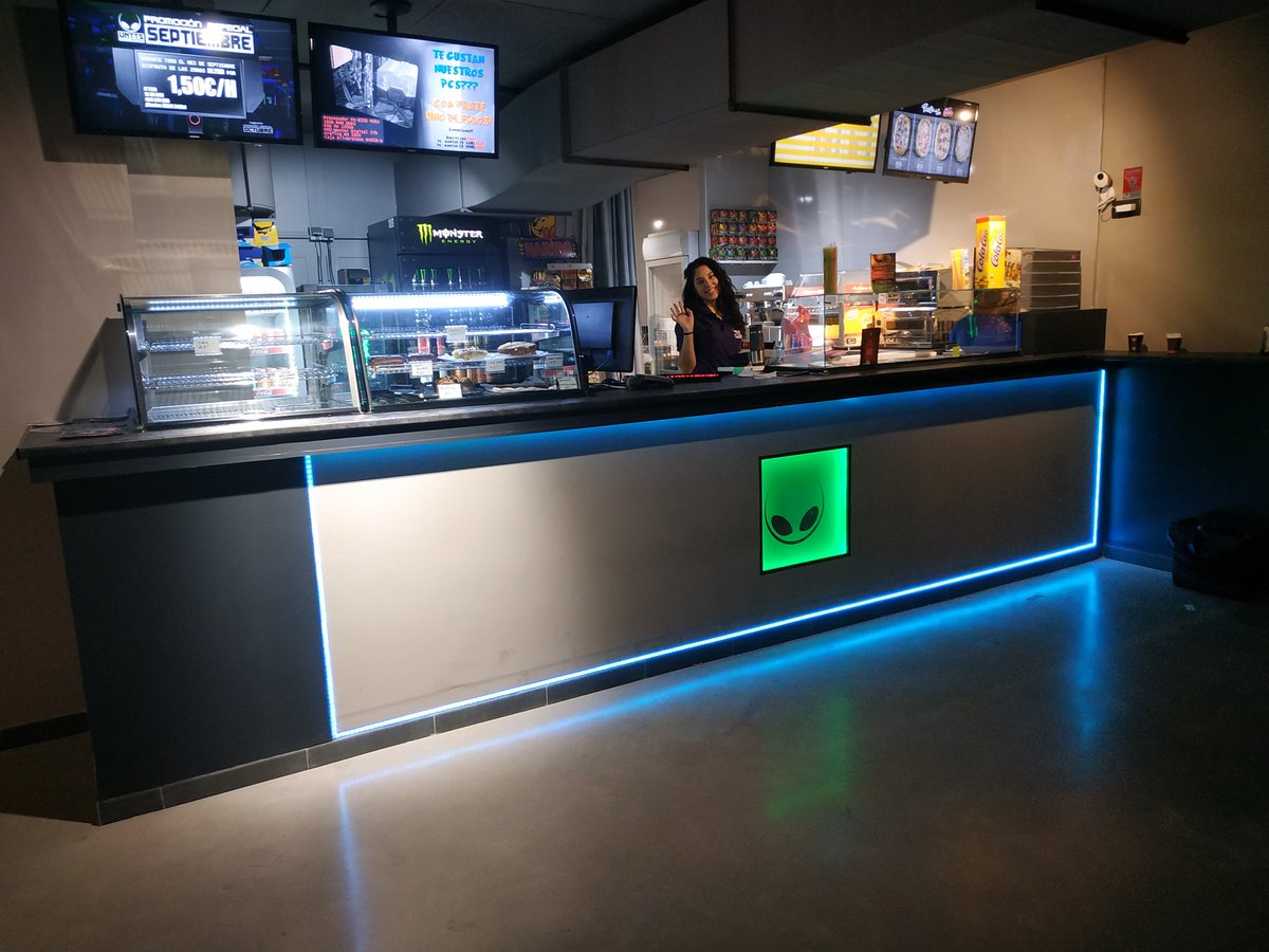 Customers of UNTTS can purchase food and drinks from their snack bar