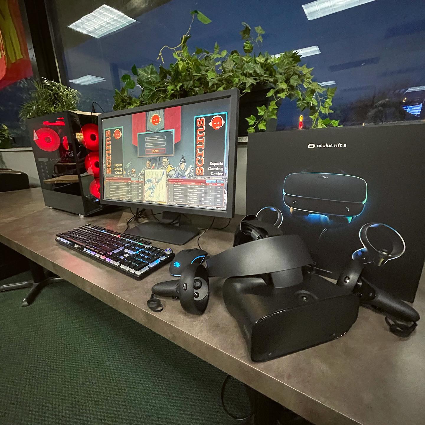 VR equipment can be borrowed for free for renting a PC in Scrims Center