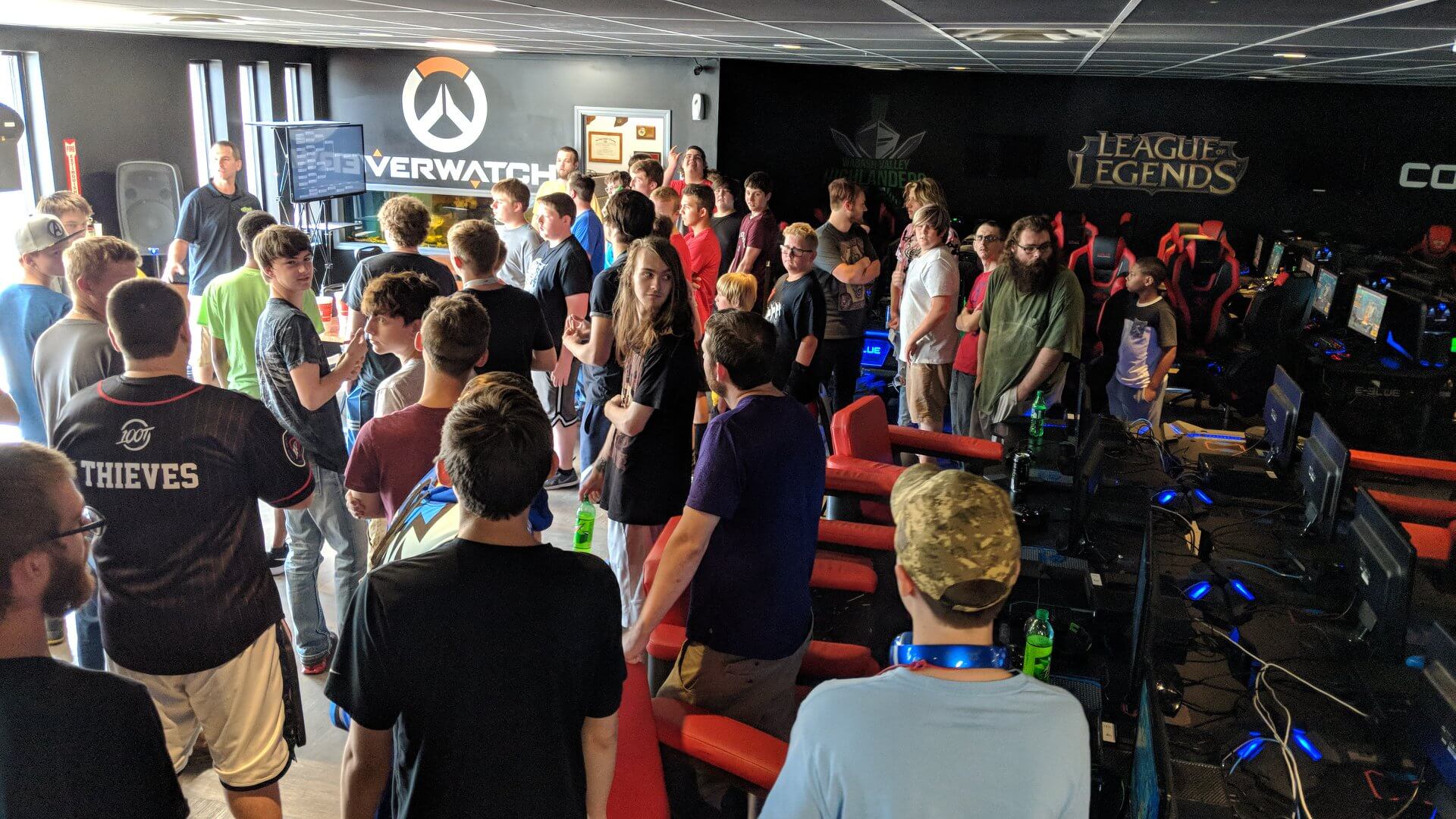 Dont be tempted to join esports game events and tournaments in your own LAN center.